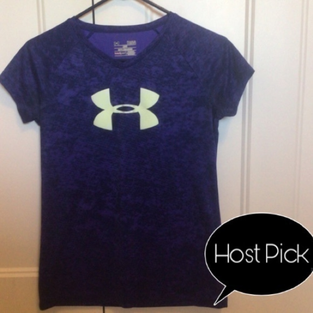 Under Armour Girls size large Under Armour heatgear T-shirt